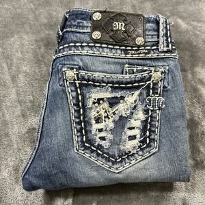 Miss Me Jeans Womens 27 Blue Capri JE5152P10 Embroidered Distressed Rhinestones